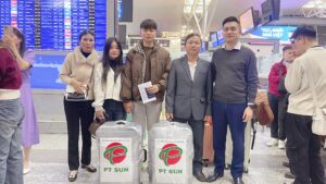Tiễn bay Đại học Masan