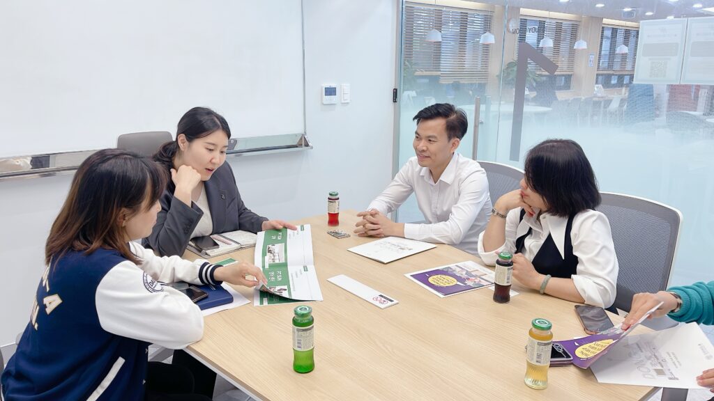 Trường Đại học Dong A (동아대학교) Đại học tư thục danh tiếng nhất tại thành phố Busan 6 Dong A ký kết