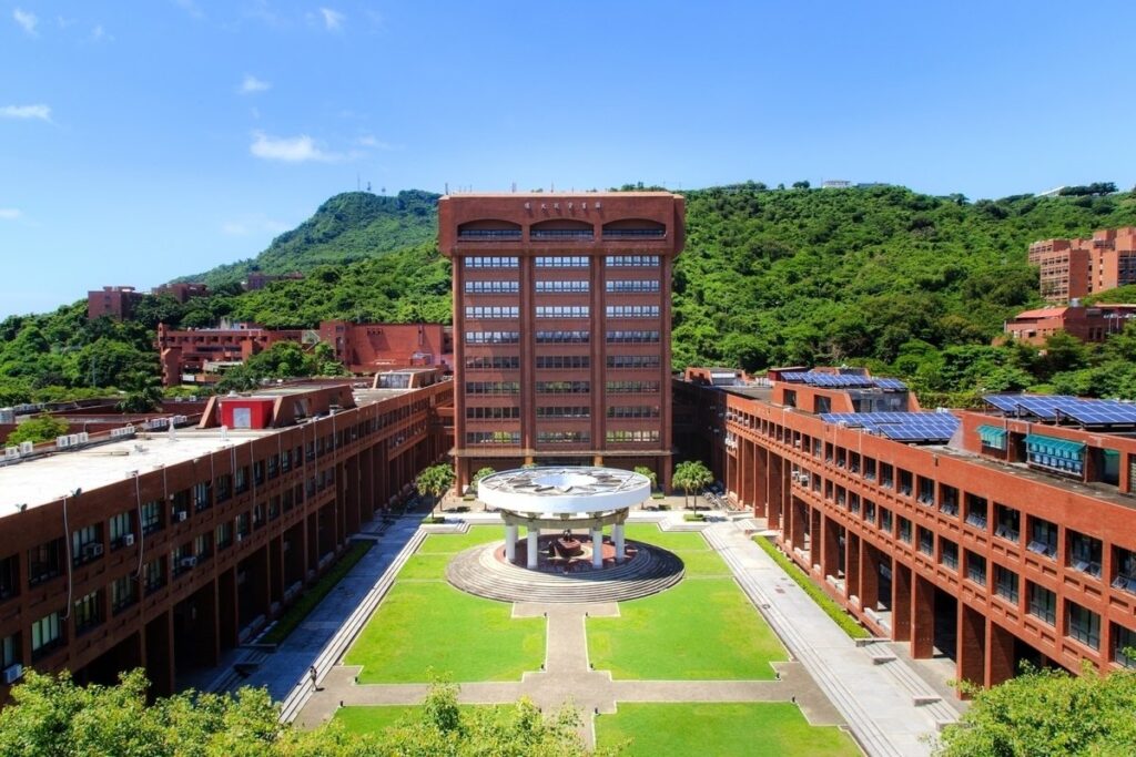 Đại học Quốc lập Trung Sơn (National Sun Yat-sen University - NSYSU) 4 Đại học Quốc lập Trung Sơn