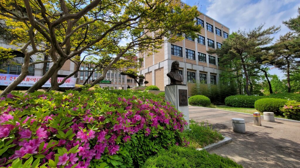 Review Đại học Mokwon (목원대학교) Chi Tiết Học Phí và Học Bổng 2 cảnh quan trường đại học mokwon