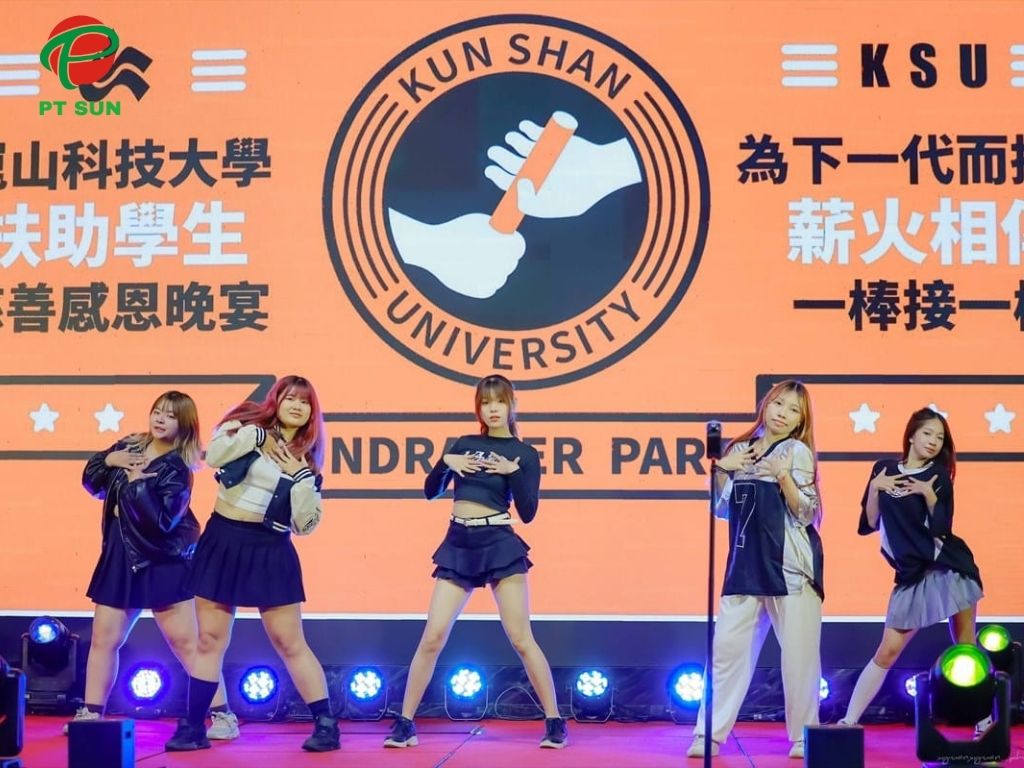 Đại học Côn Sơn (Kun Shan University - KSU) Top 50% về năng lực nghiên cứu quốc tế 5 Biểu diễn văn nghệ tại Đại học Côn Sơn