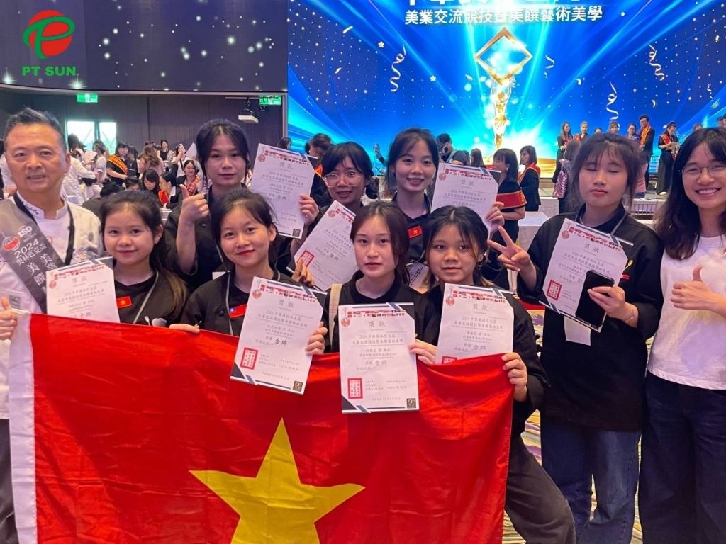sinh viên Việt Nam