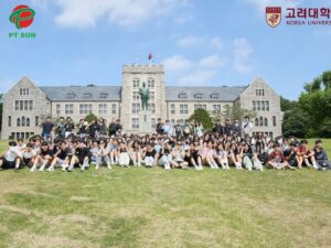 Sinh viên Đại học Korea