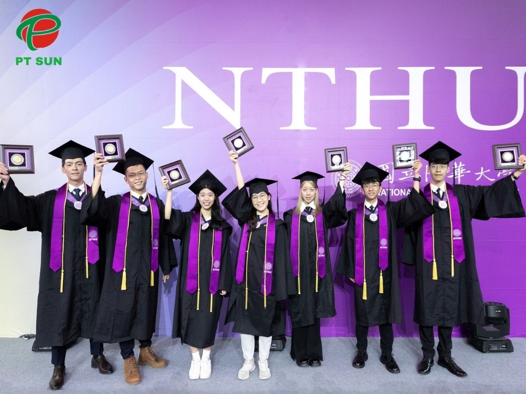 Học Phí và Học Bổng Đại học Quốc gia Thanh Hoa – Cập nhật mới nhất 2025 5 tốt nghiệp đại học Thanh Hoa