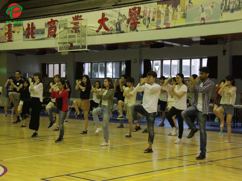 Đại học Thương nghiệp Quốc lập Đài Bắc (National Taipei University of Business - NTUB) 4 Ngoại khóa tại trường