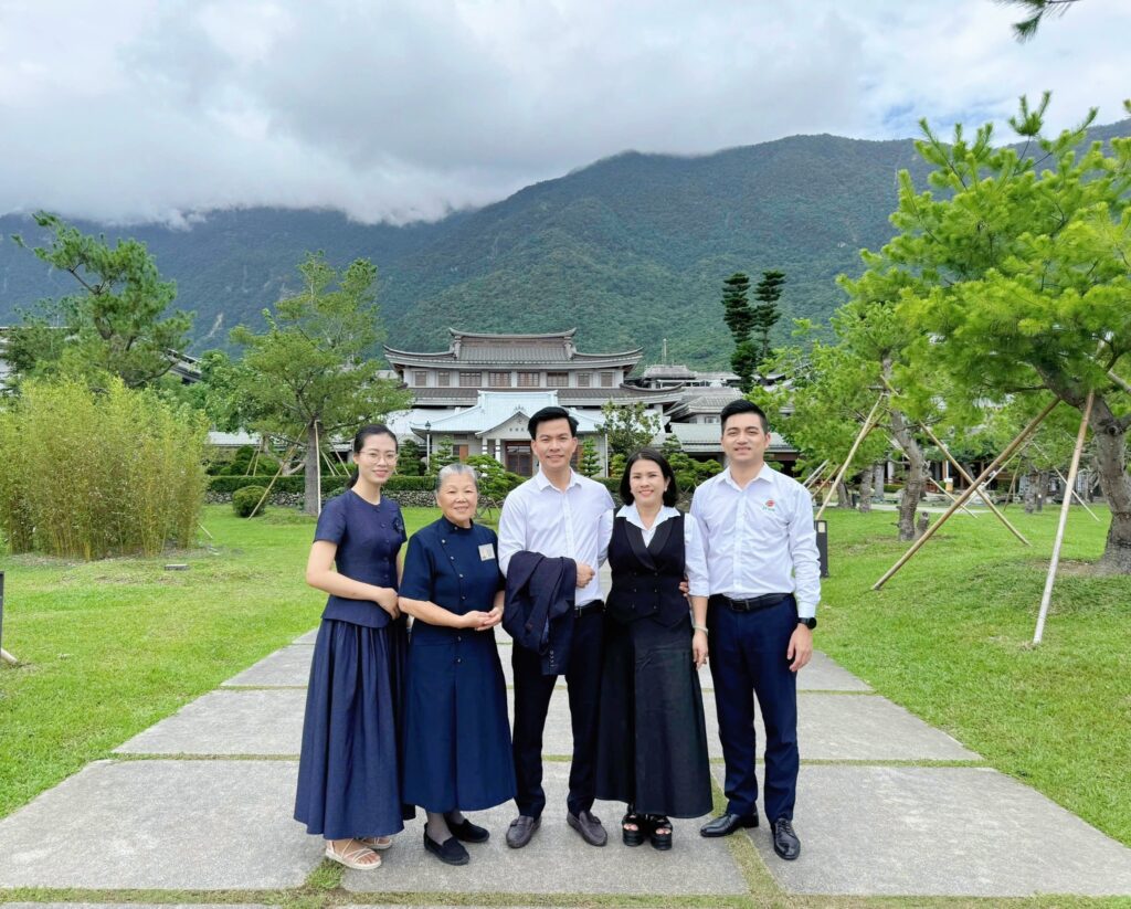 Đại học Từ Tế (慈濟大學 – Tzu Chi University) 4 Khuôn viên Đại học Từ Tế