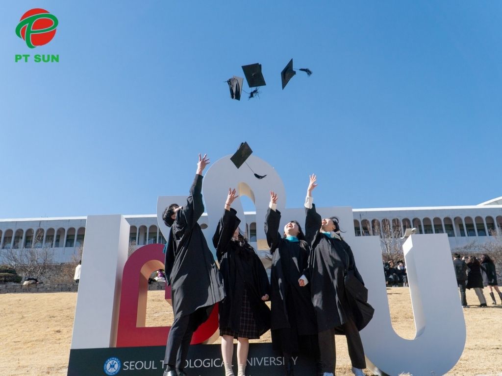 sinh viên tốt nghiệp đại học Thần học seoul