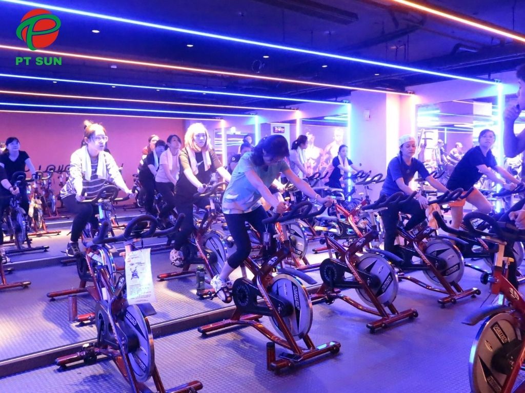 phòng gym của ký túc xá