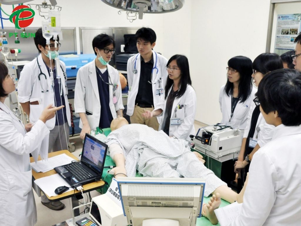 Học phí Đại học Quốc lập Điều Dưỡng