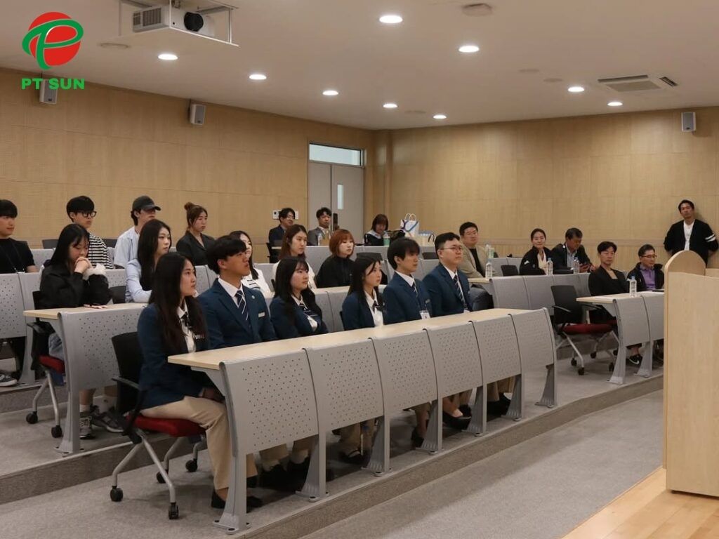 Học Phí Và Học Bổng Đại Học Quốc Gia Gangneung Wonju Năm 2025 3 lớp du học hàn quốc