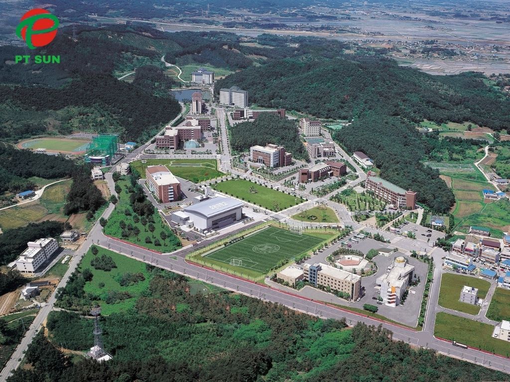 cảnh quan Đại Học Howon