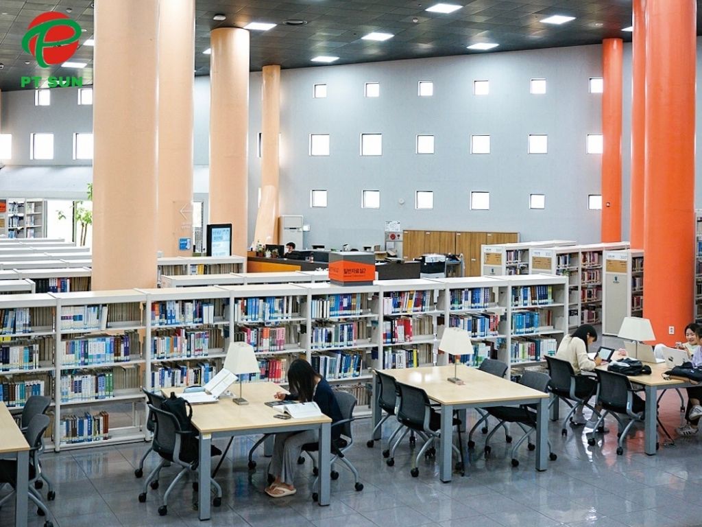 thư viện đại học