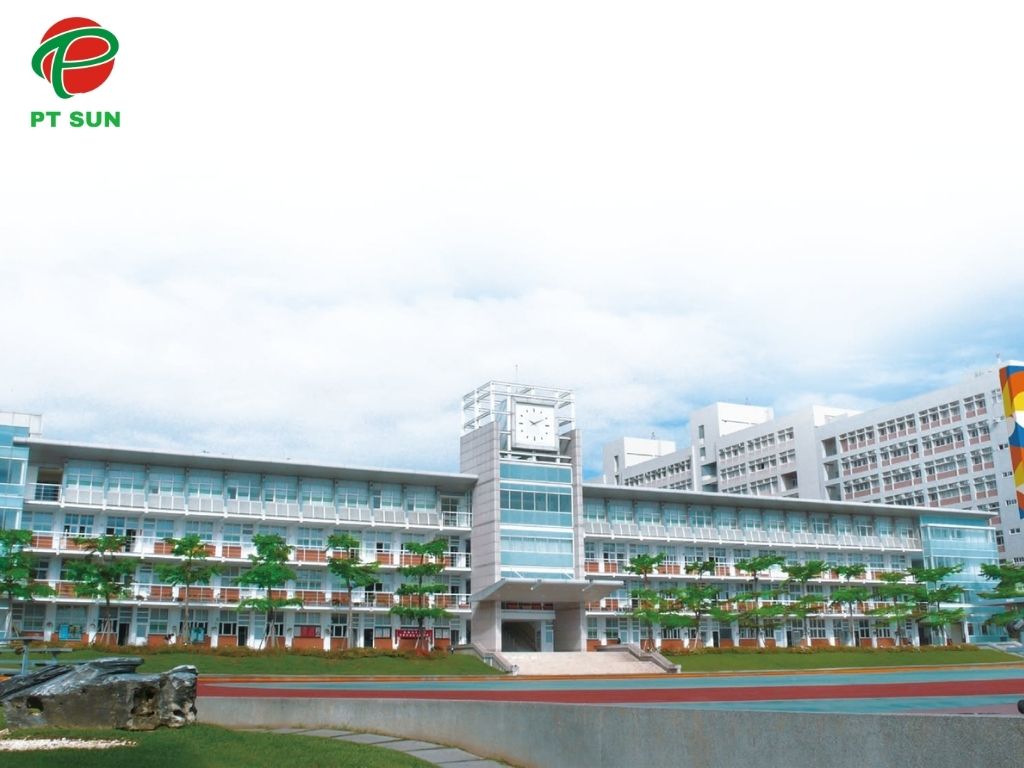 Học Phí Và Học Bổng Đại Học Lĩnh Đông Năm 2025 1 Khuôn viên Đại Học Lĩnh Đông