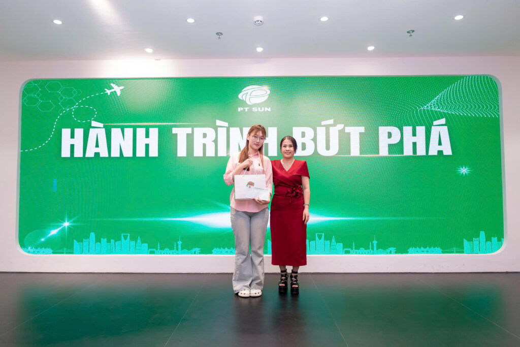 học bổng La thu hương