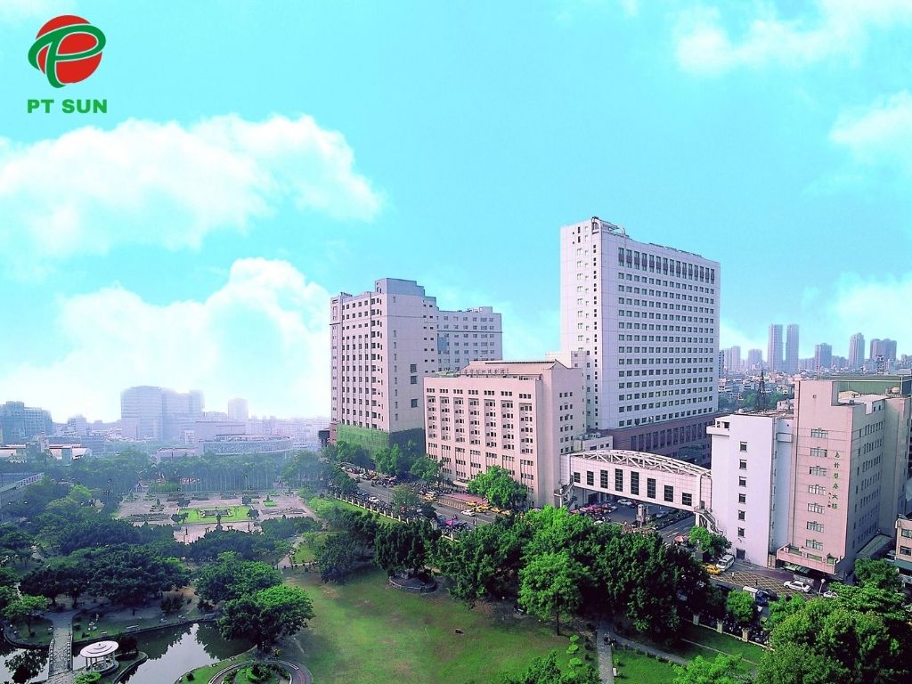 Đại Học Y Dược Trung Hoa