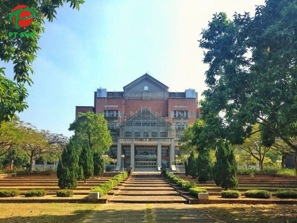 Top Trường Đại Học Công Lập Đài Loan - 10 Trường Công Lập Tốt Nhất Đài Loan 7 Đại Học Quốc Gia Trung Chính