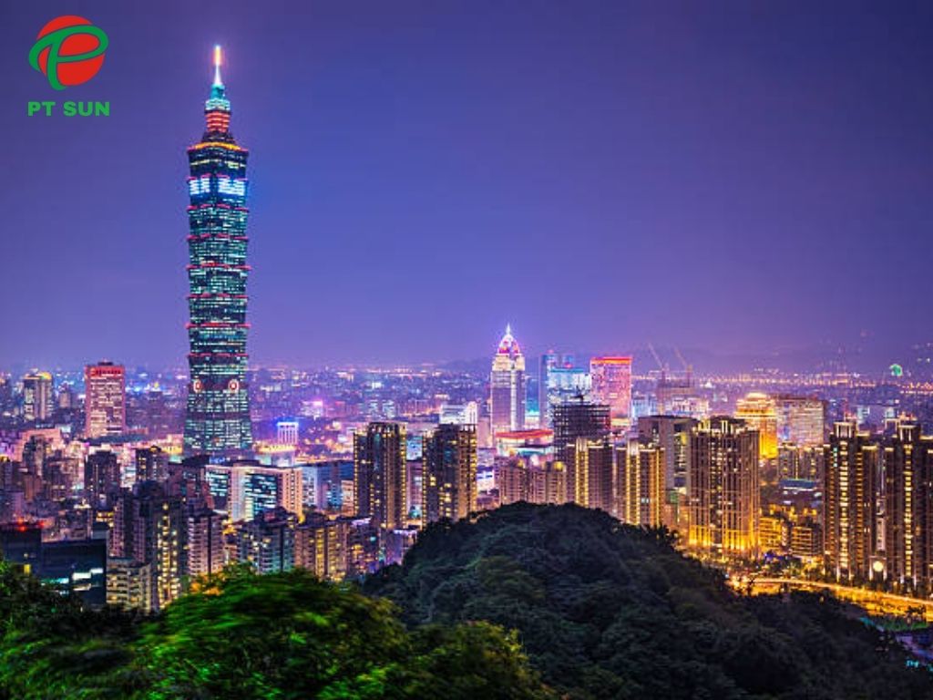 Những Điểm Đến Hấp Dẫn Khi Du Học Đài Loan: Top 5 Địa Điểm Nổi Tiếng Không Thể Bỏ Lỡ 2 Taipei 101 lung linh về đêm Du Học Đài Loan