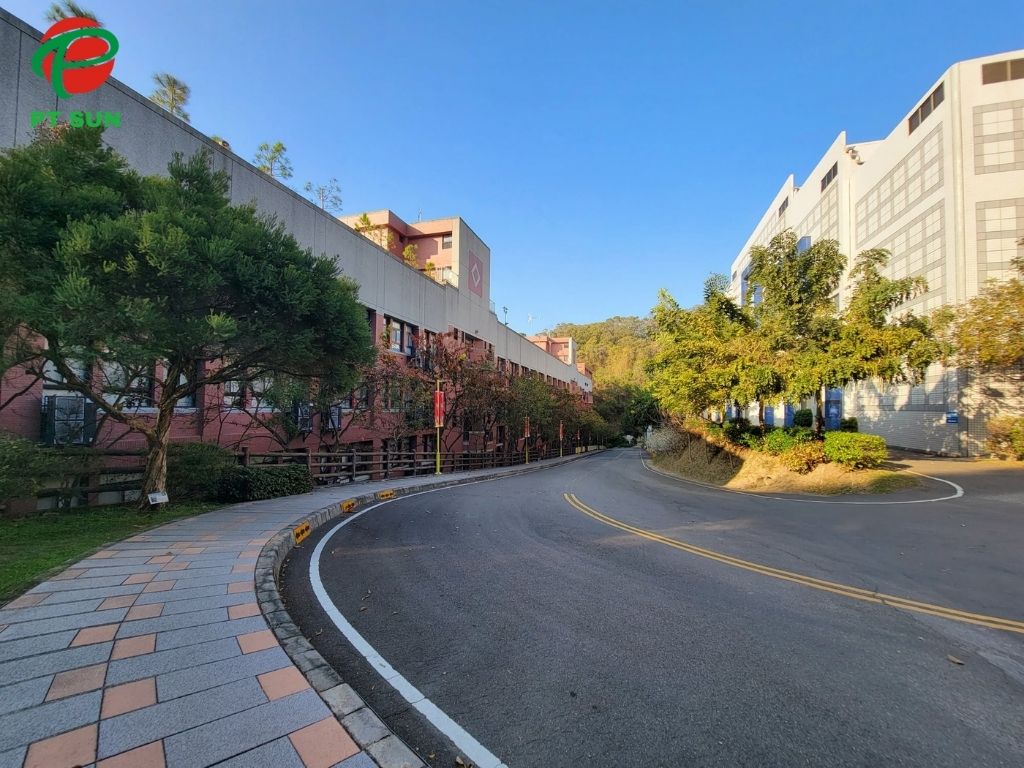 Khuôn viên Đại học Đại Diệp