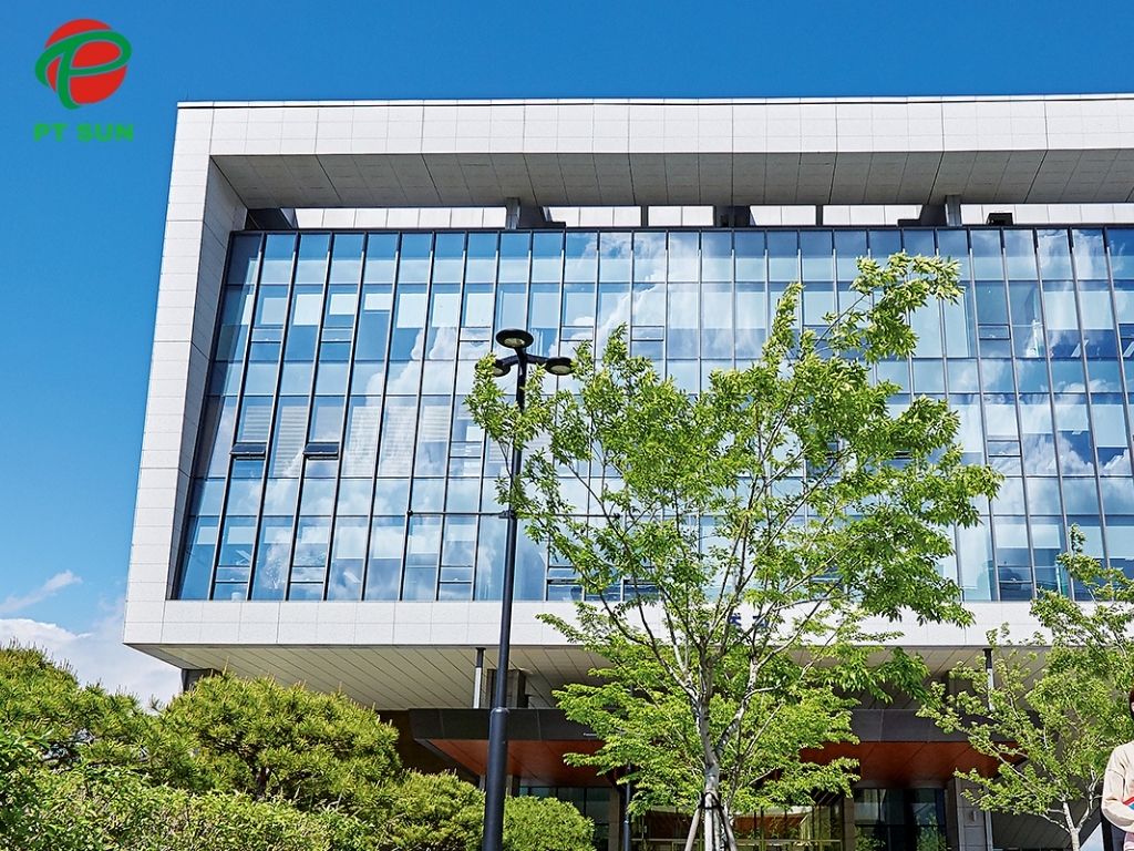 giảng đường Đại học Myongji