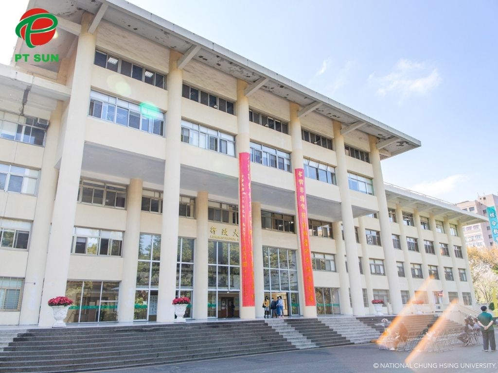 Đại Học Quốc Lập Trung Hưng