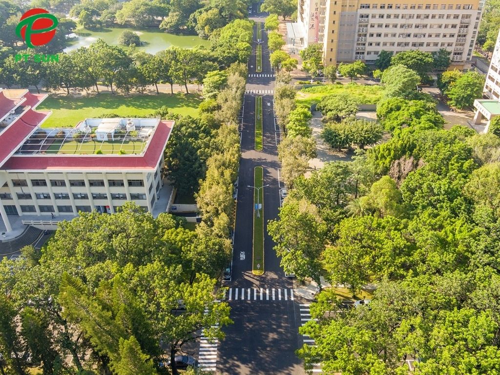 Khuôn viên Đại Học Quốc Lập Trung Hưng