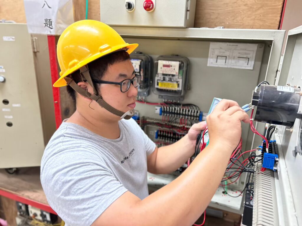 Đại Học KHKT Ngô Phụng (WuFeng University – WFU) Tỷ Lệ Việc Làm 95% Ngay Sau Tốt Nghiệp 5 học phí đại học Ngô Phụng