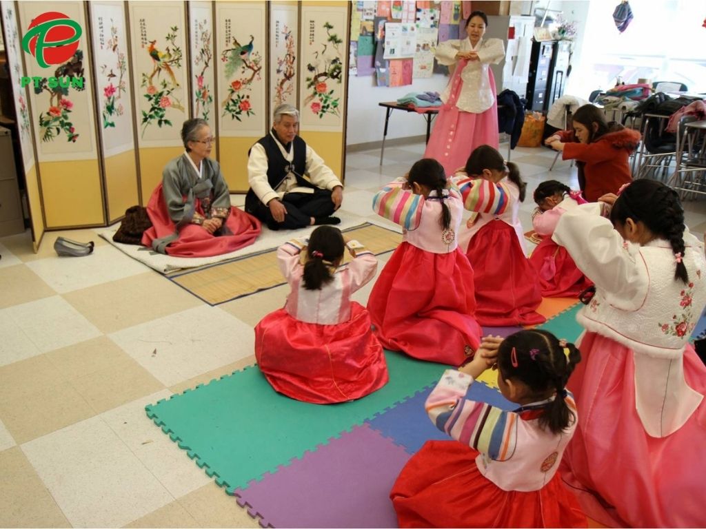 Lễ truyền thống 