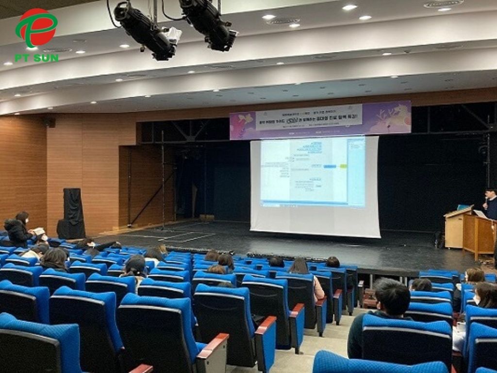 Đại Học Nghệ Thuật Yewon (Yewon Arts University): Đại Học Tư Thục Chuyên Nghệ Thuật 3 Hội trường Đại Học Nghệ Thuật Yewon