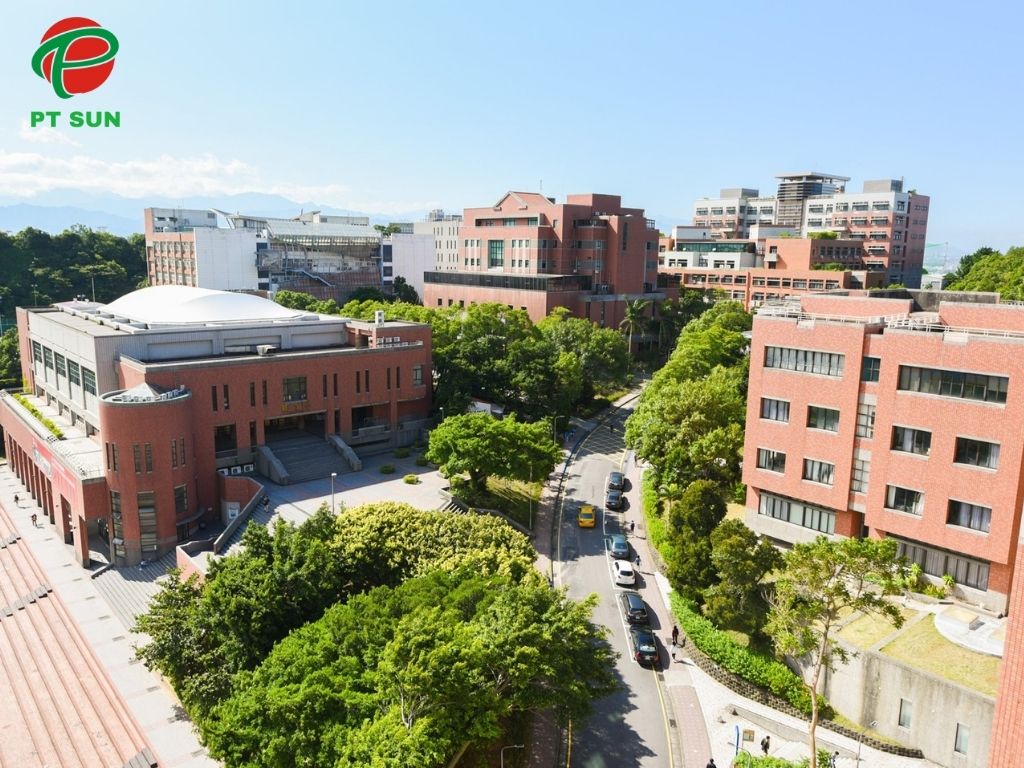 Tuyển sinh hệ 1+4 Đại học Minh Truyền Năm 2026 1 Đại học Minh Truyền