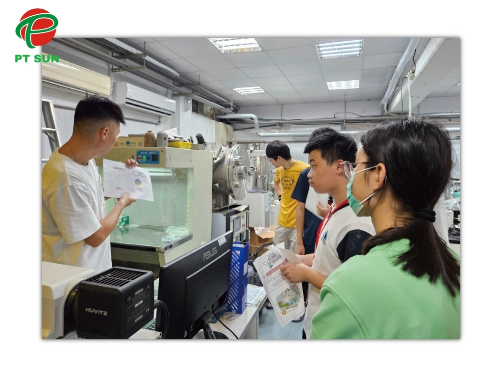 quoc lap chuong hoa 7