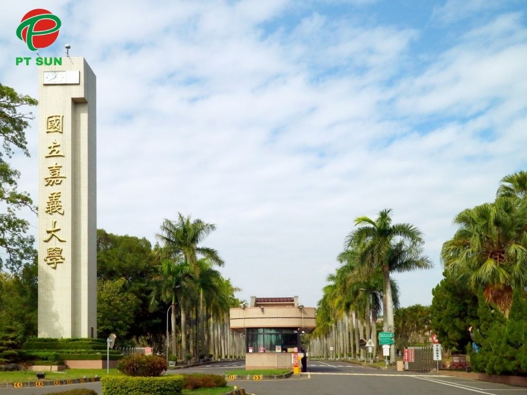 Đại học Quốc lập Gia Nghĩa