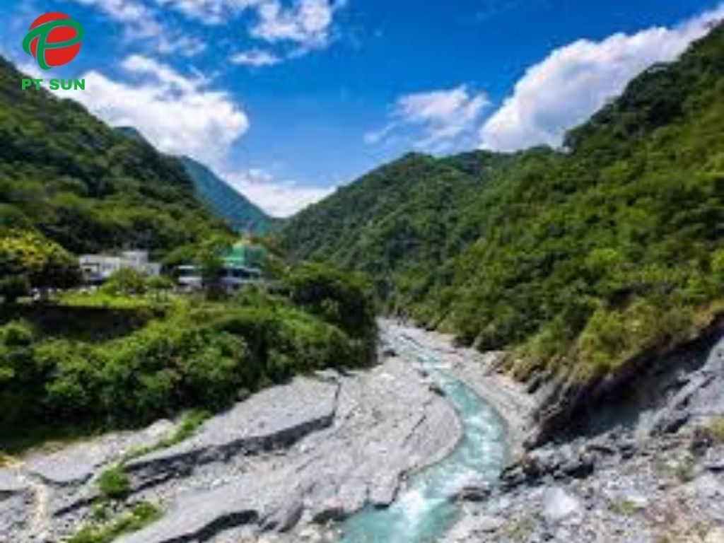Top 10 Điểm Du Lịch Nhất Định Phải Đến Khi Tới Đài Loan 4 Taroko National Park