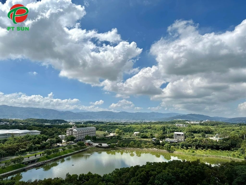 toàn cảnh Đại học Liên hợp