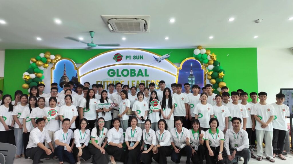 Khai giảng lớp Du học Hàn